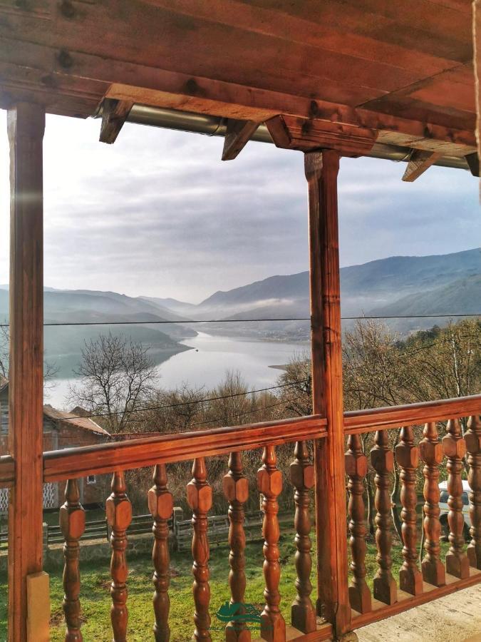 Villa Balconlux - Zavojsko Jezero, Pirot Exterior foto